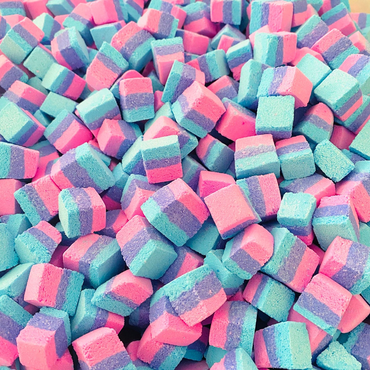 1kg Coconut Bath Cubes