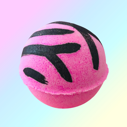 Strawberry Sphere Bath Bomb Approx. 140g